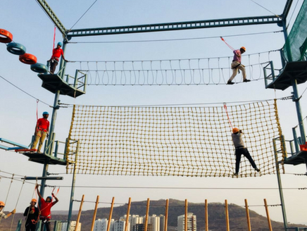 Get commando obstacle at Sunny’s World - Adventure Park near Pune.