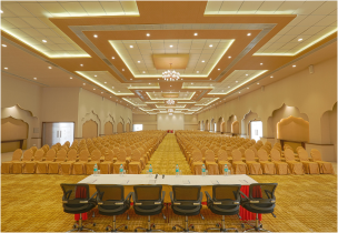 Book banquet halls and lawn for destination wedding in pune - Sunny’s World
